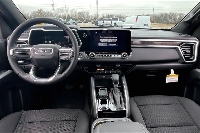 New 2026 GMC Canyon Elevation w/ Convenience Package image 5