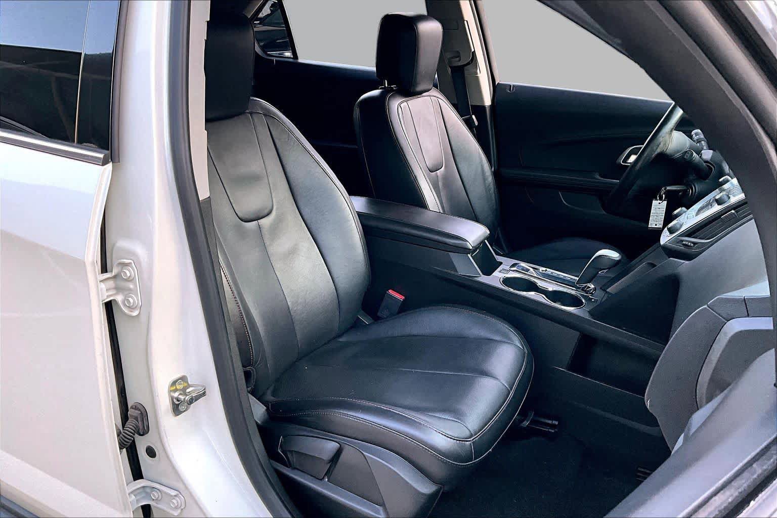 Used 2012 Chevrolet Equinox LTZ FWD image 8