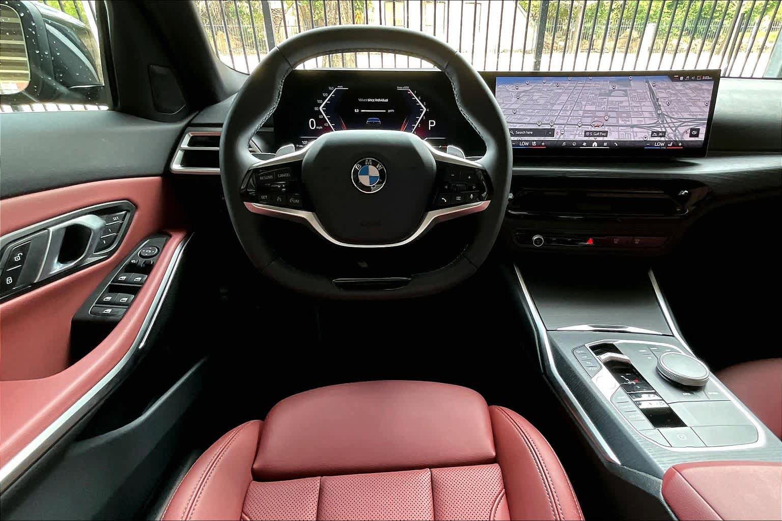 Used 2025 BMW 330i Sedan image 5