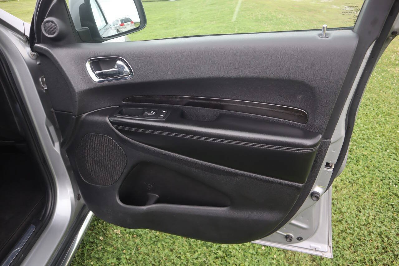 Used 2016 Dodge Durango Limited w/ Nav & Power Liftgate Group AWD/4WD image 23