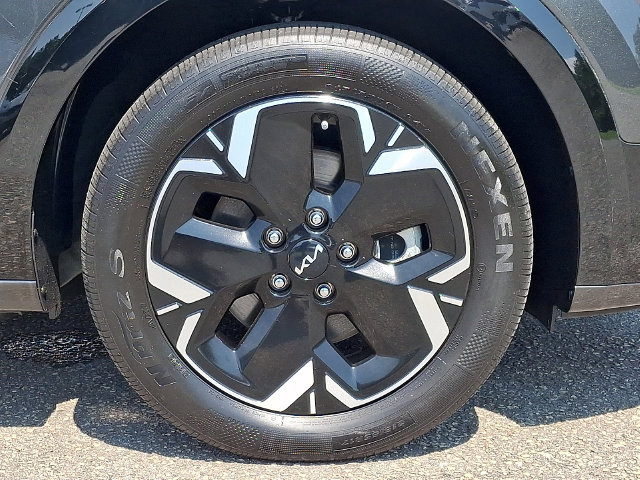 Used 2023 Kia Niro Wind w/ Wind Preserve Package FWD image 8