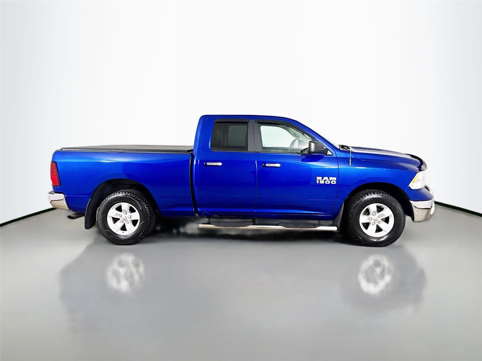 Used 2017 RAM 1500 Classic SLT image 16