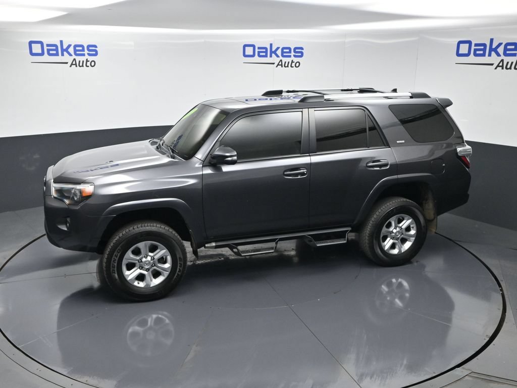 Used 2021 Toyota 4Runner SR5 Premium w/ Moonroof Package AWD/4WD image 53