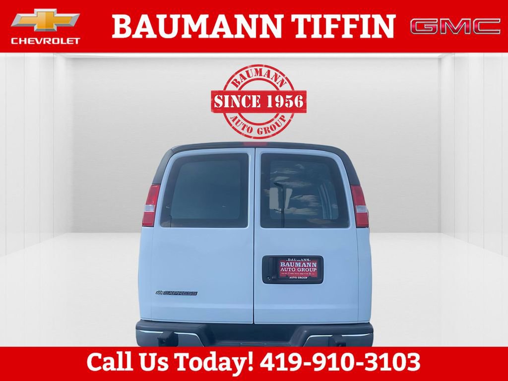 Used 2024 Chevrolet Express 2500 w/ Driver Convenience Package image 6