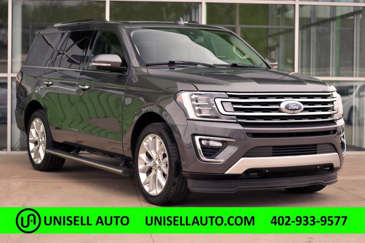 Used 2018 Ford Expedition Limited w/ Equipment Group 302A AWD/4WD image 1