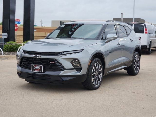 Used 2025 Chevrolet Blazer RS w/ Enhanced Convenience Package image 11
