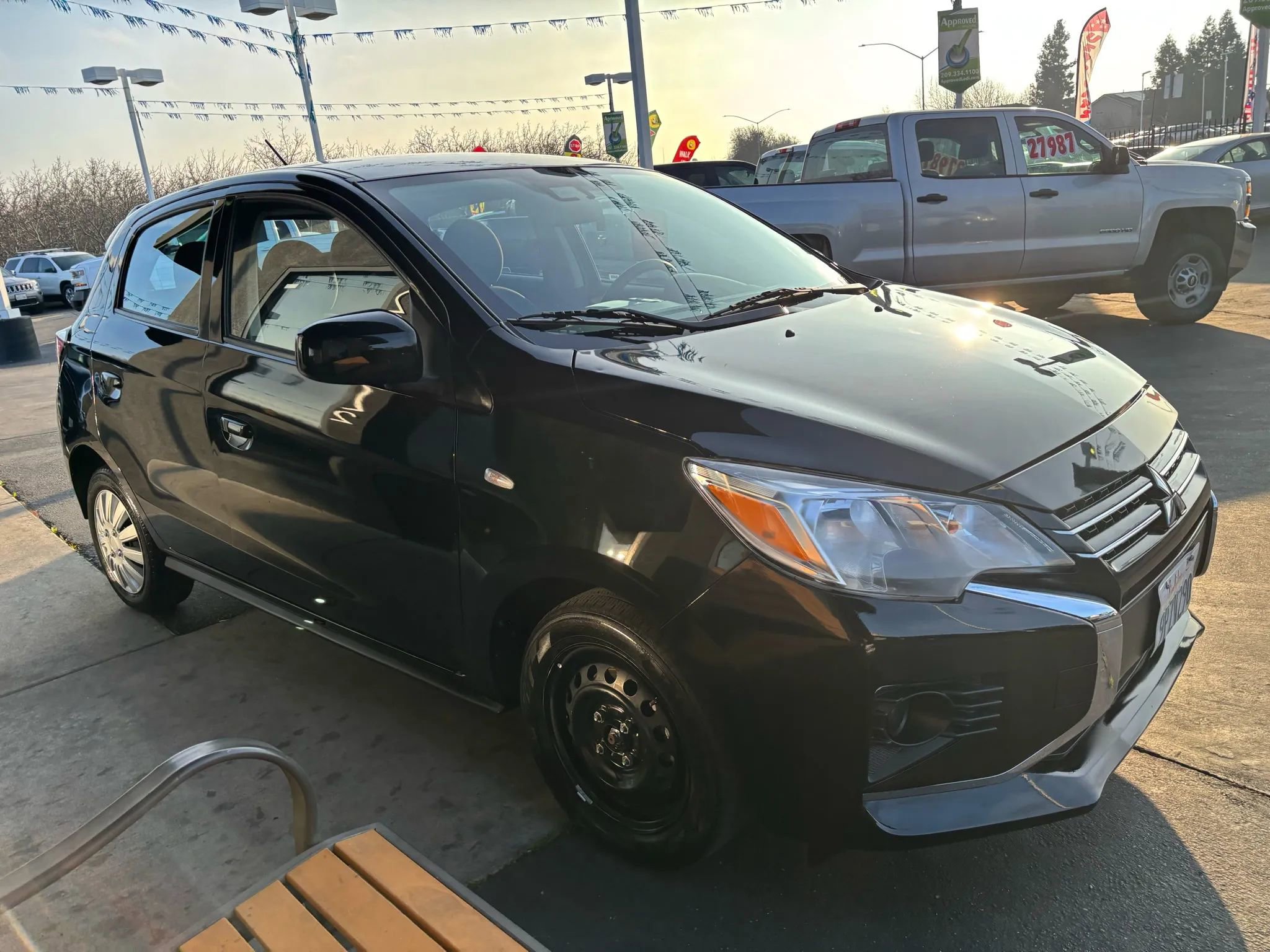 Used 2021 Mitsubishi Mirage ES image 3