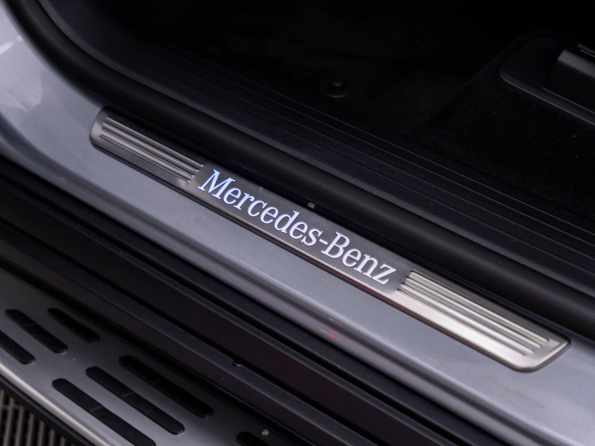 New 2026 Mercedes-Benz GLS 450 4MATIC image 16
