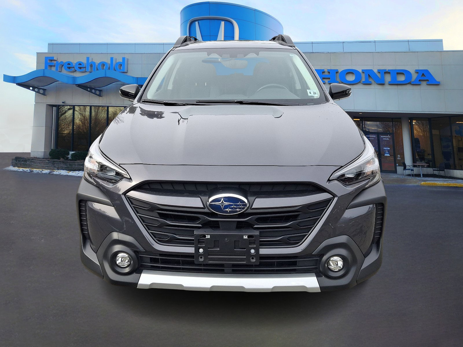 Used 2024 Subaru Outback Limited image 2