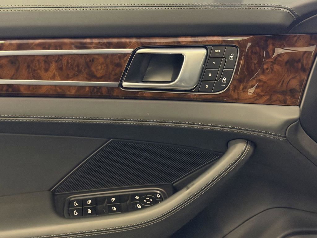 Certified 2023 Porsche Panamera 4S AWD/4WD image 14