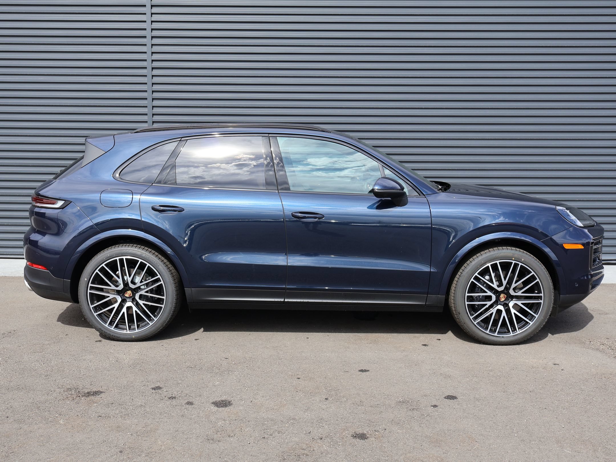 New 2026 Porsche Cayenne AWD/4WD image 10