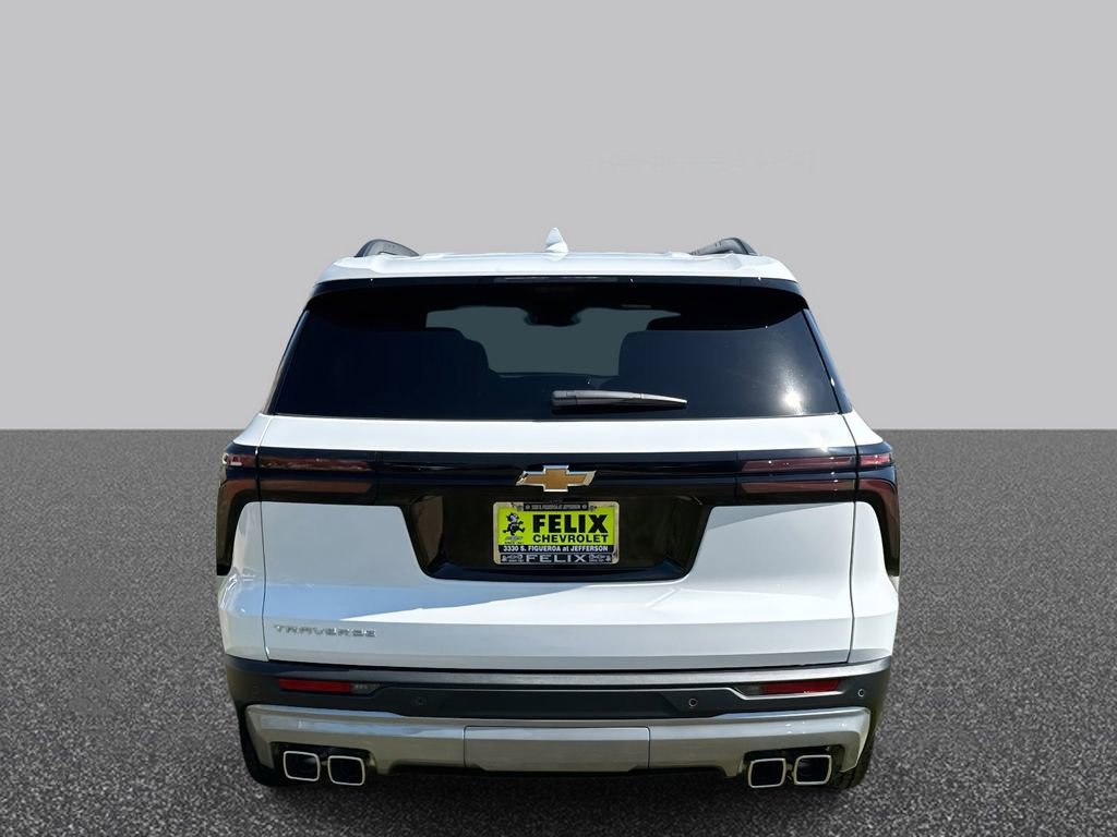 New 2026 Chevrolet Traverse LT w/ Driver Confidence Package image 5