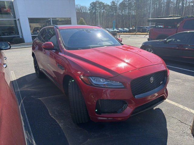 Used 2019 Jaguar F-PACE S image 3
