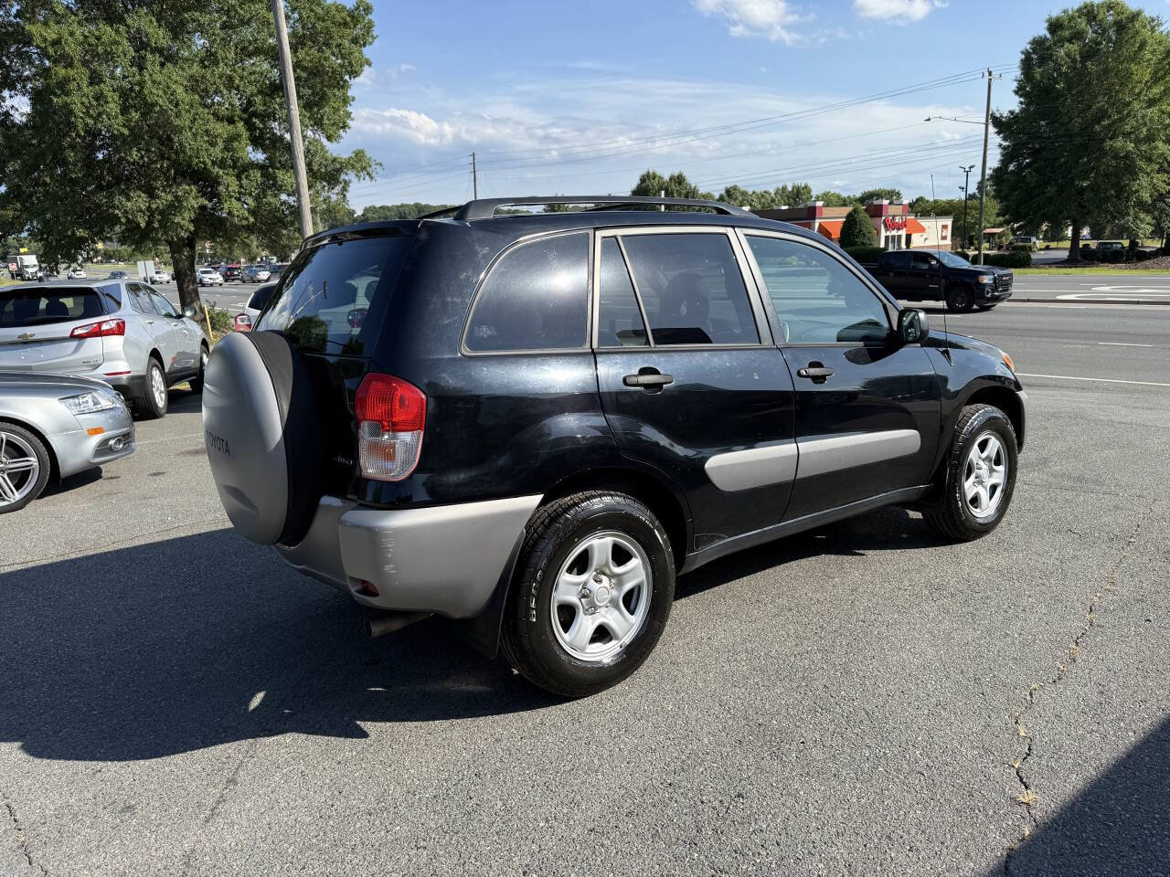 Used 2003 Toyota RAV4 4WD image 5