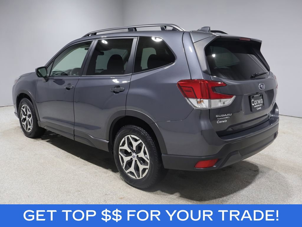 Used 2022 Subaru Forester Premium AWD/4WD image 4