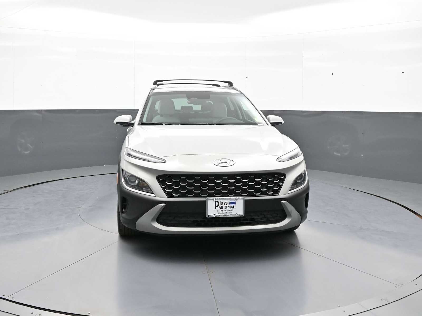 Certified 2023 Hyundai Kona SEL AWD/4WD image 2
