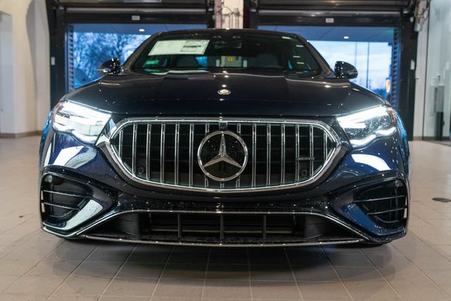 New 2026 Mercedes-Benz E 53 AMG e 4MATIC Sedan image 2