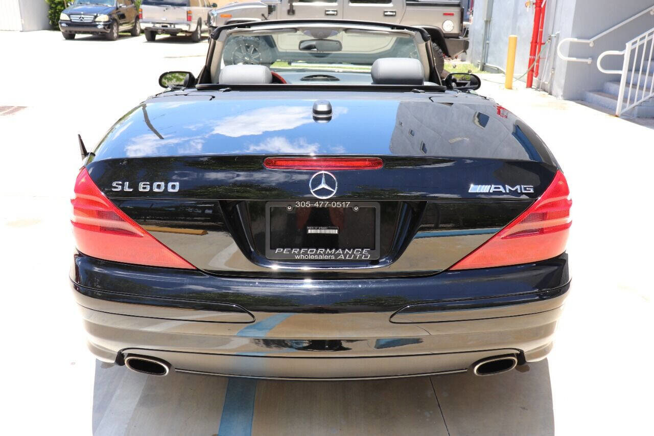 Used 2005 Mercedes-Benz SL 600 image 9