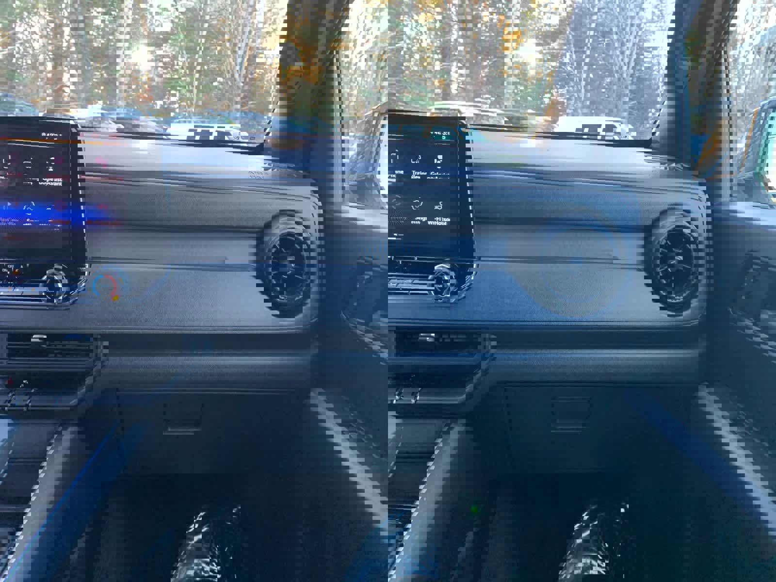 Certified 2023 Chevrolet Colorado Trail Boss w/ Advanced Trailering Package image 17