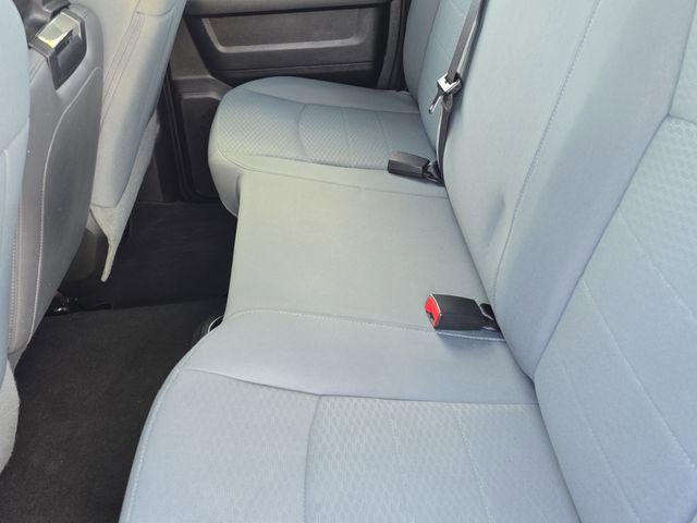 Used 2017 RAM 1500 Express image 10