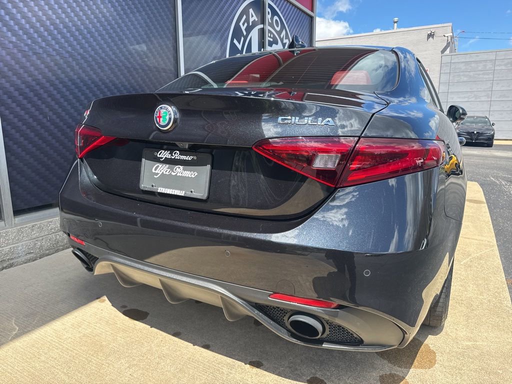 Used 2023 Alfa Romeo Giulia Veloce image 7