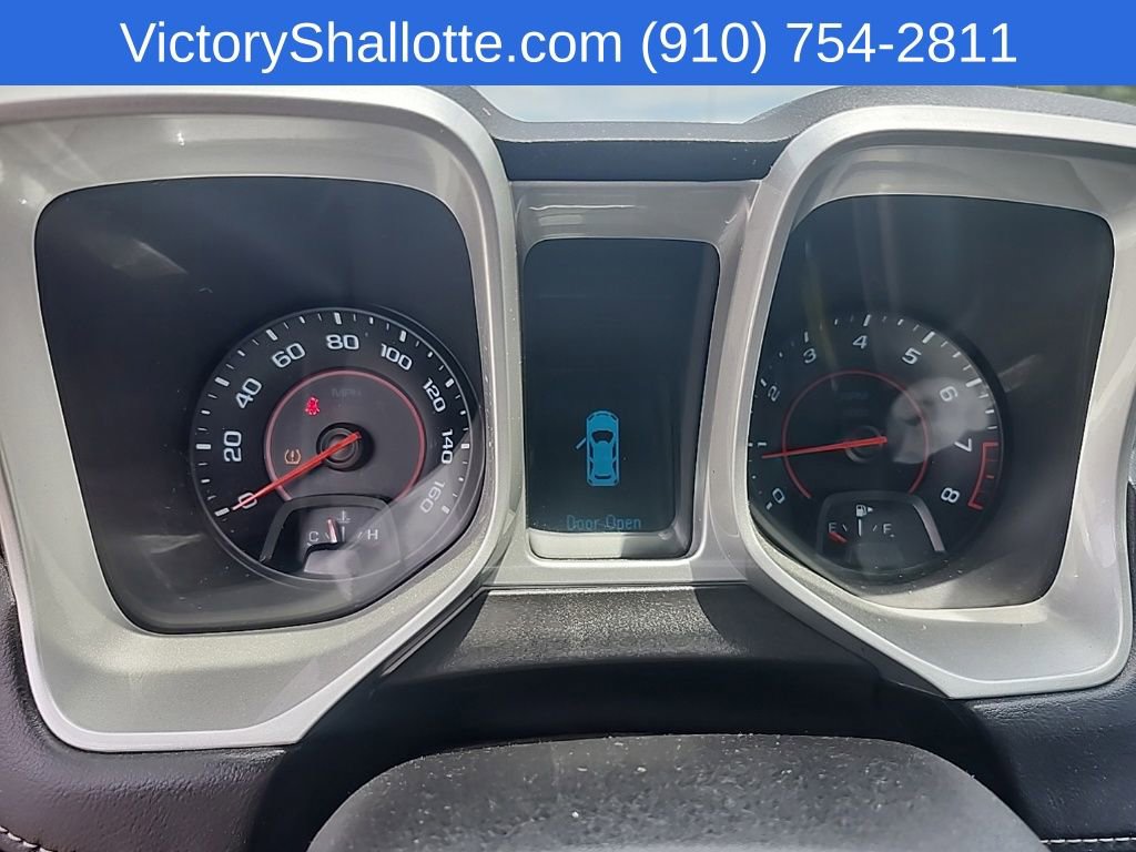 Used 2015 Chevrolet Camaro LS RWD image 6