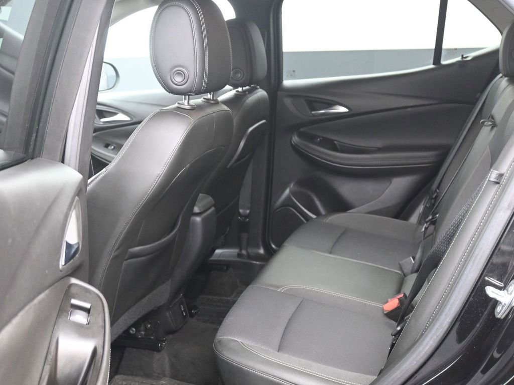 Used 2023 Buick Encore GX Select image 13