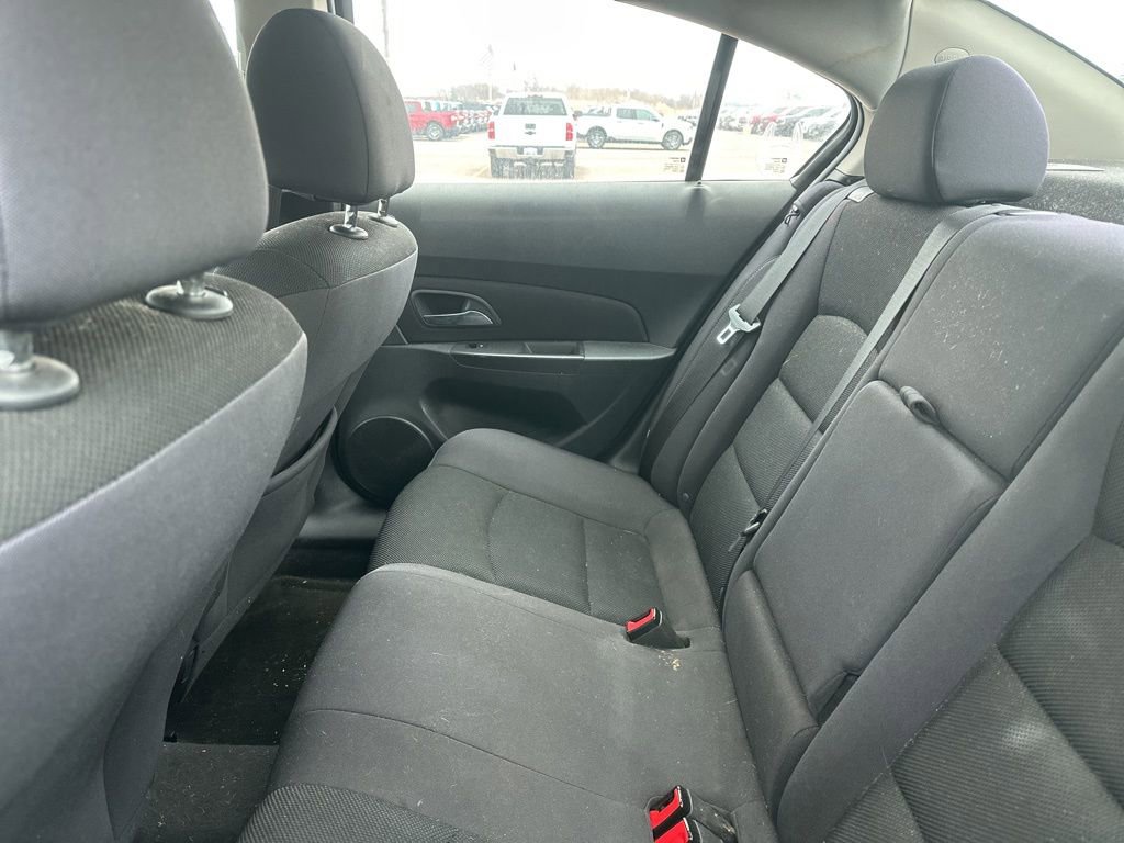 Used 2014 Chevrolet Cruze LT image 18