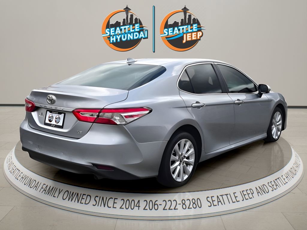 Used 2019 Toyota Camry LE w/ Convenience Package FWD image 5