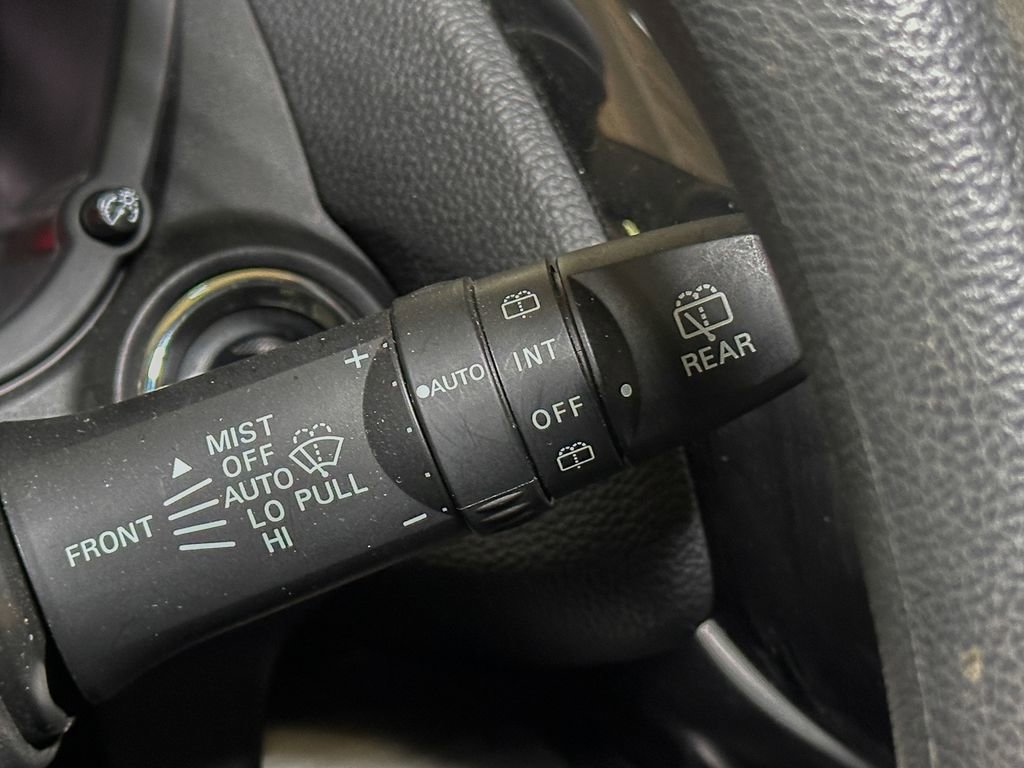 Used 2024 Mitsubishi Eclipse Cross AWD image 33