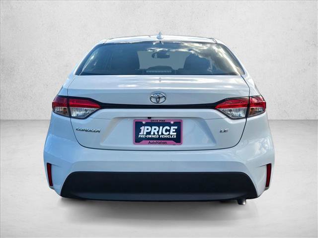 Used 2025 Toyota Corolla LE image 7