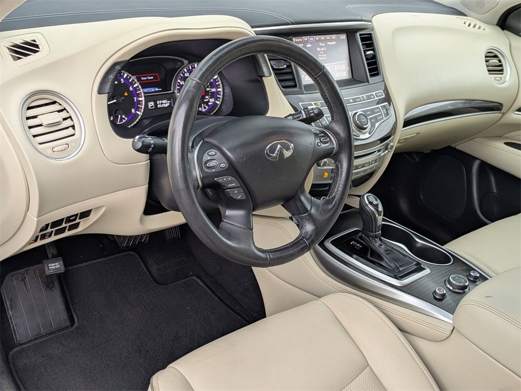 Used 2019 INFINITI QX60 Luxe w/ Essential Package image 16
