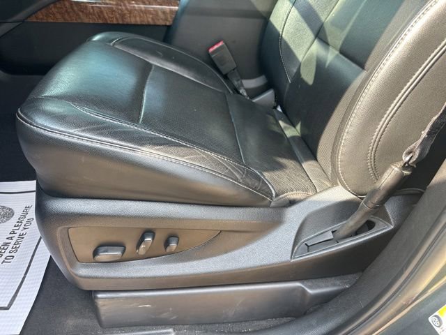 Used 2019 Chevrolet Tahoe Premier AWD/4WD image 11