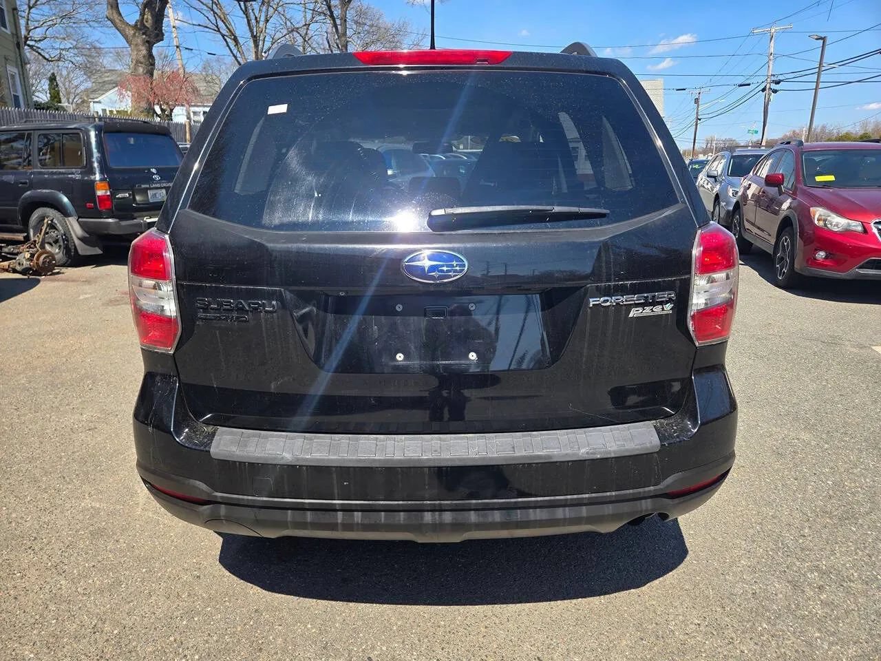 Used 2014 Subaru Forester 2.5i Premium w/ All-Weather Package AWD/4WD image 42