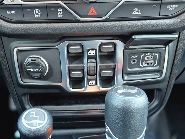 New 2026 Jeep Wrangler Unlimited Sport AWD/4WD image 15
