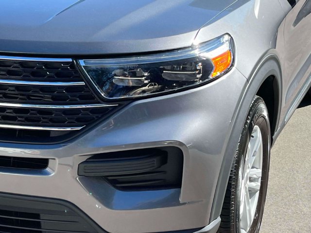Used 2023 Ford Explorer XLT RWD image 9