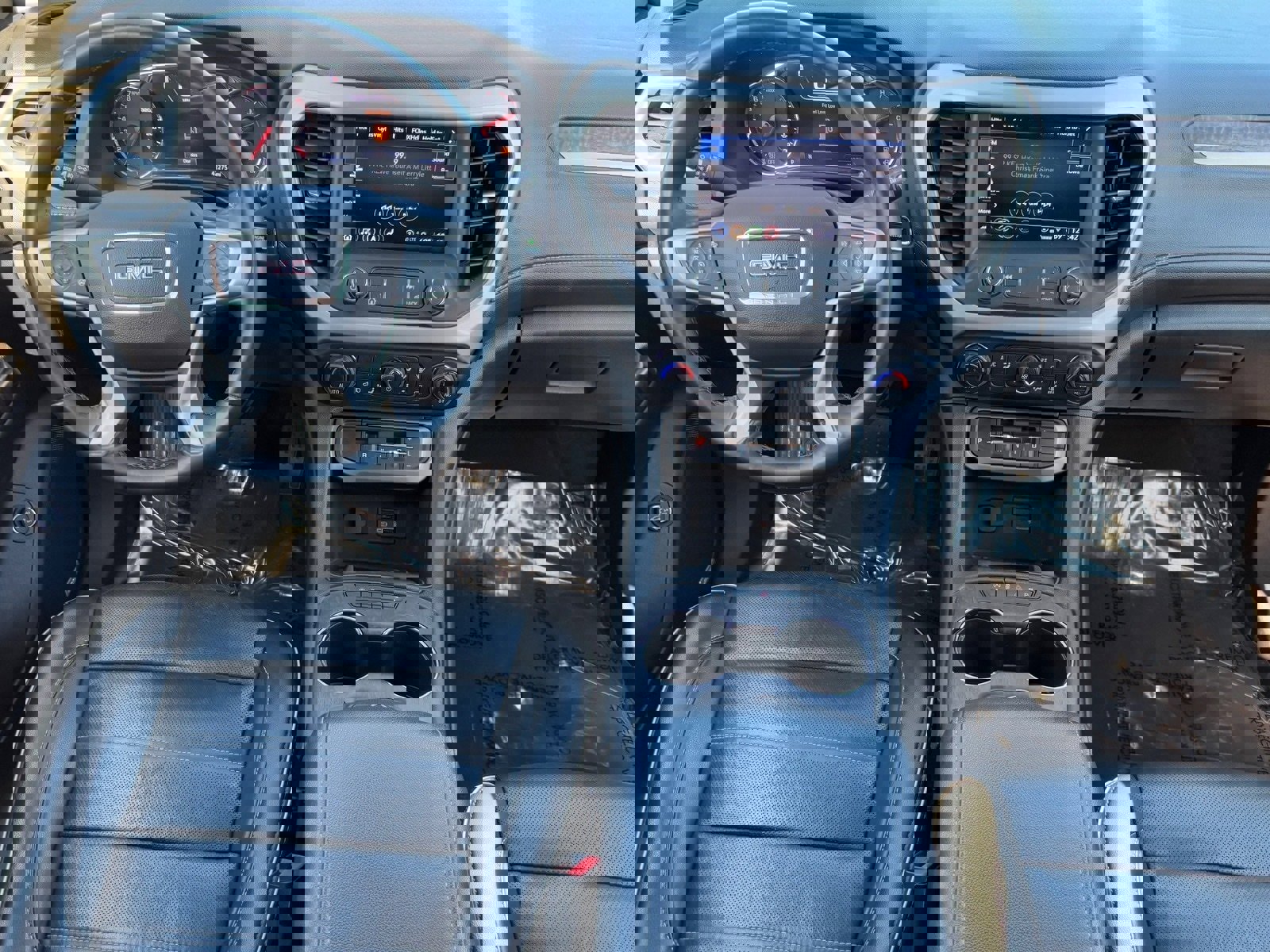 Used 2023 GMC Acadia Denali image 14