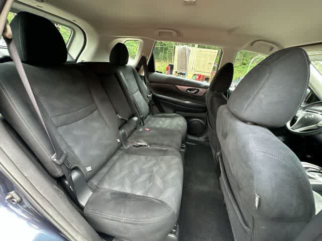 Used 2016 Nissan Rogue S AWD/4WD image 19