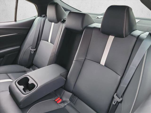 Used 2025 Toyota Camry SE image 14