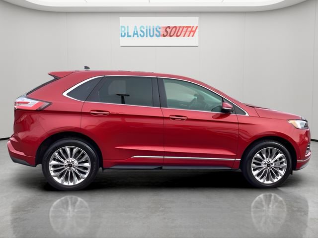 Used 2024 Ford Edge Titanium w/ Titanium Elite Package image 2