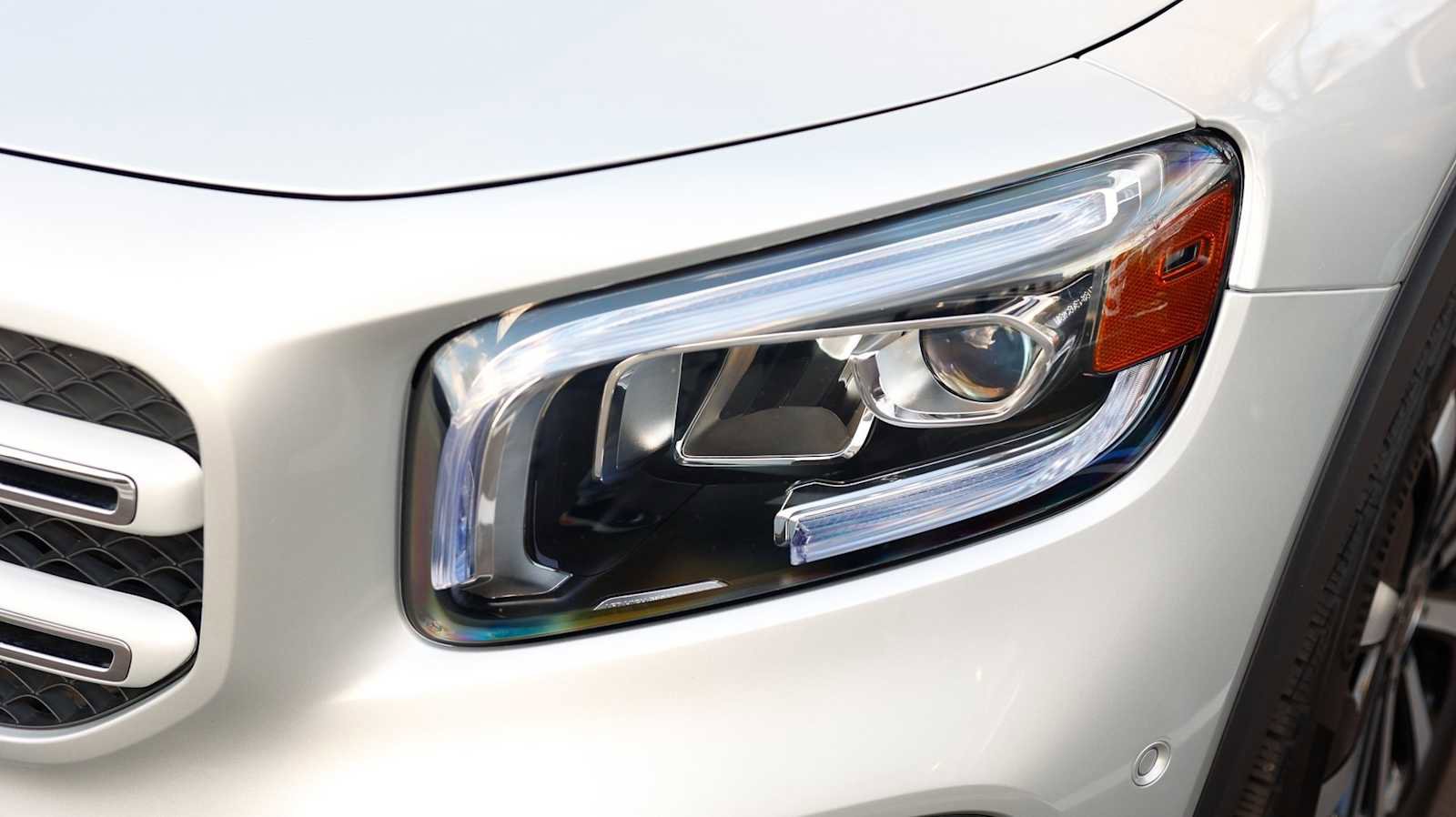 Certified 2023 Mercedes-Benz GLB 250 4MATIC image 15