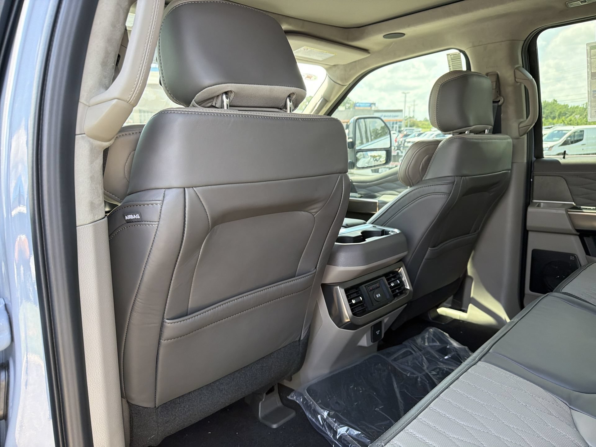 New 2026 Ford F350 Platinum AWD/4WD image 28