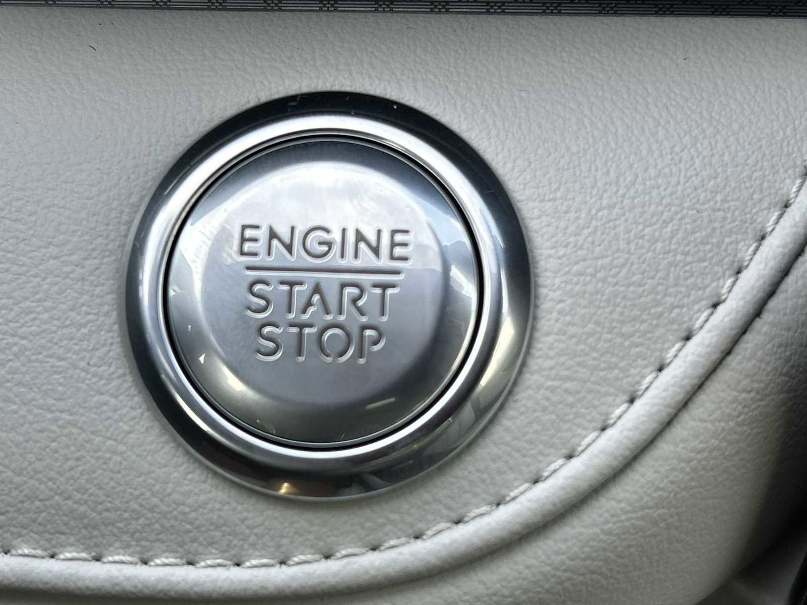 Used 2026 Lincoln Nautilus Premier w/ Equipment Group 102A AWD/4WD image 22