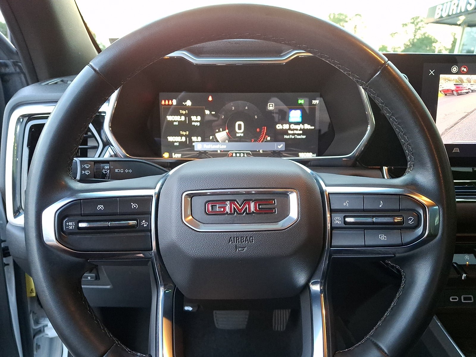 Certified 2025 GMC Canyon Elevation RWD image 18