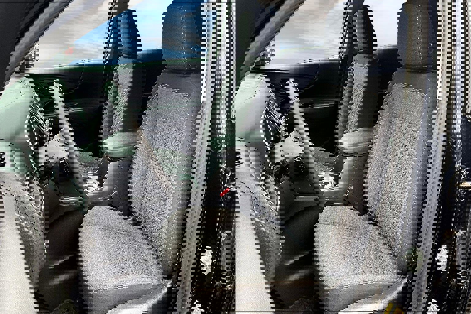 Used 2022 Chevrolet Equinox LT image 13