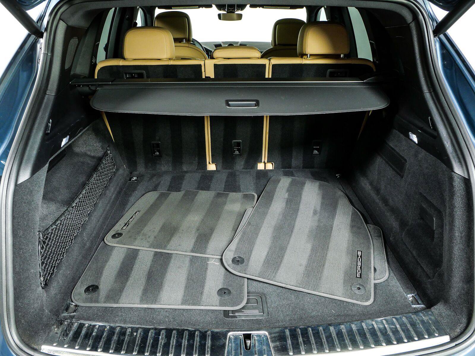 Certified 2020 Porsche Cayenne AWD/4WD image 34