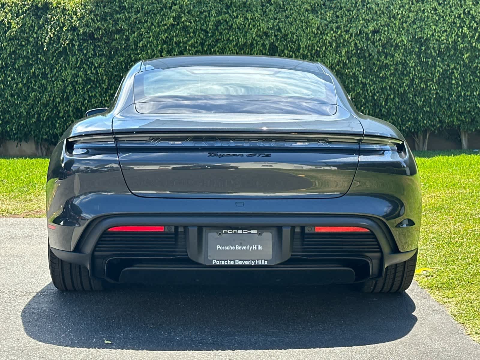 New 2026 Porsche Taycan GTS AWD/4WD image 7