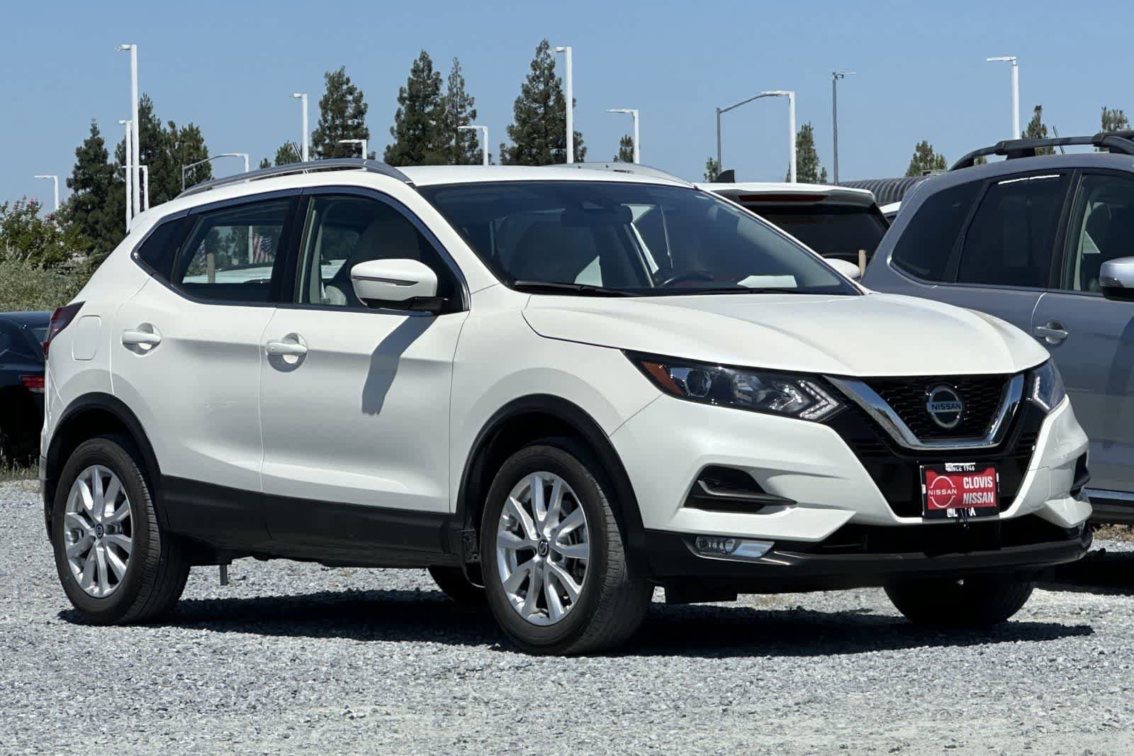 Used 2022 Nissan Rogue Sport SV w/ Technology Package FWD image 10