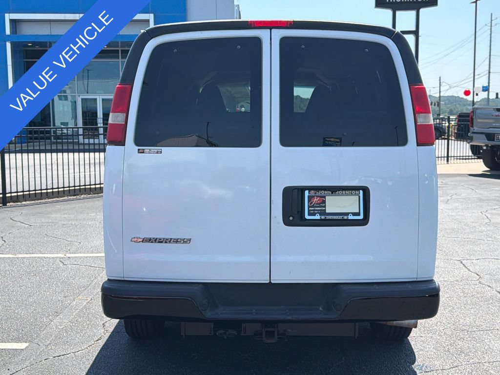 Used 2016 Chevrolet Express 2500 LS RWD image 7