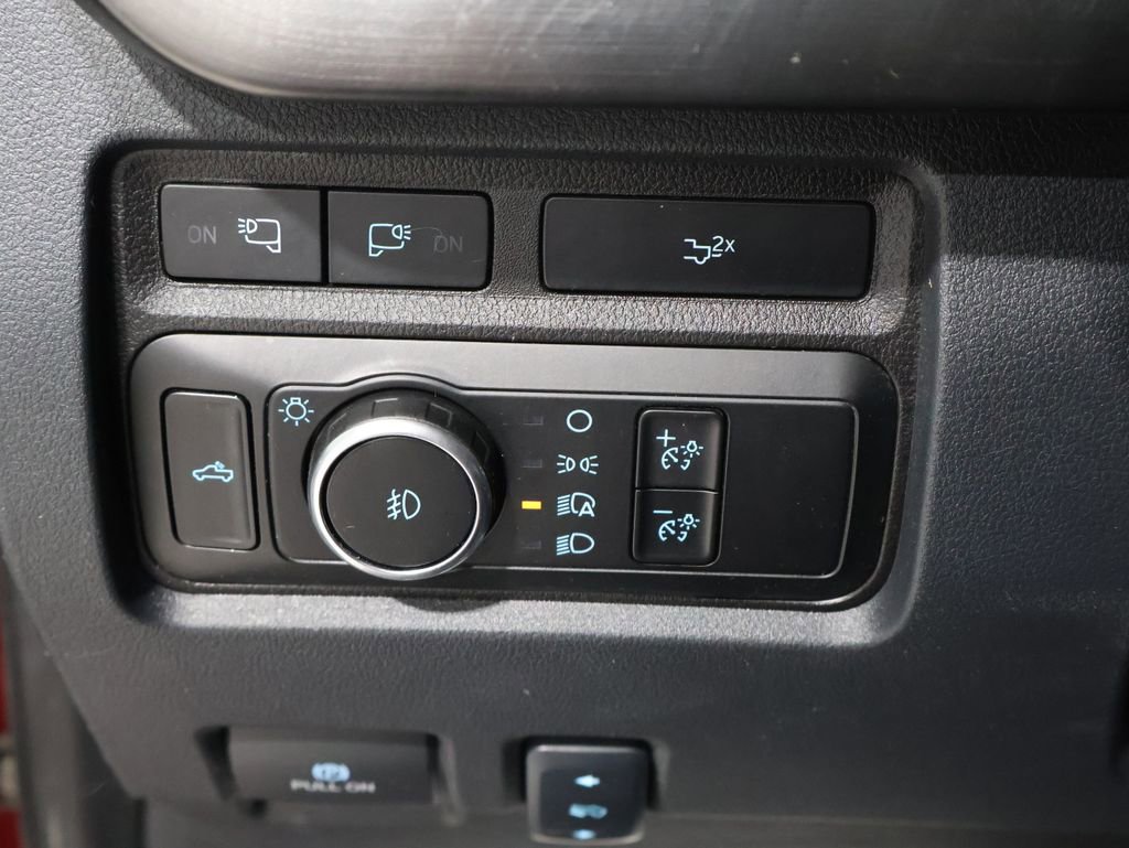 Used 2024 Ford F250 Lariat w/ Chrome Package image 32